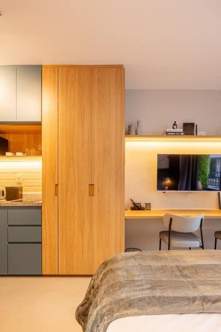 Bsf - B Side Faria Lima Nr - Conforto E Academia Na Faria Lima By Anora Spaces * São Paulo